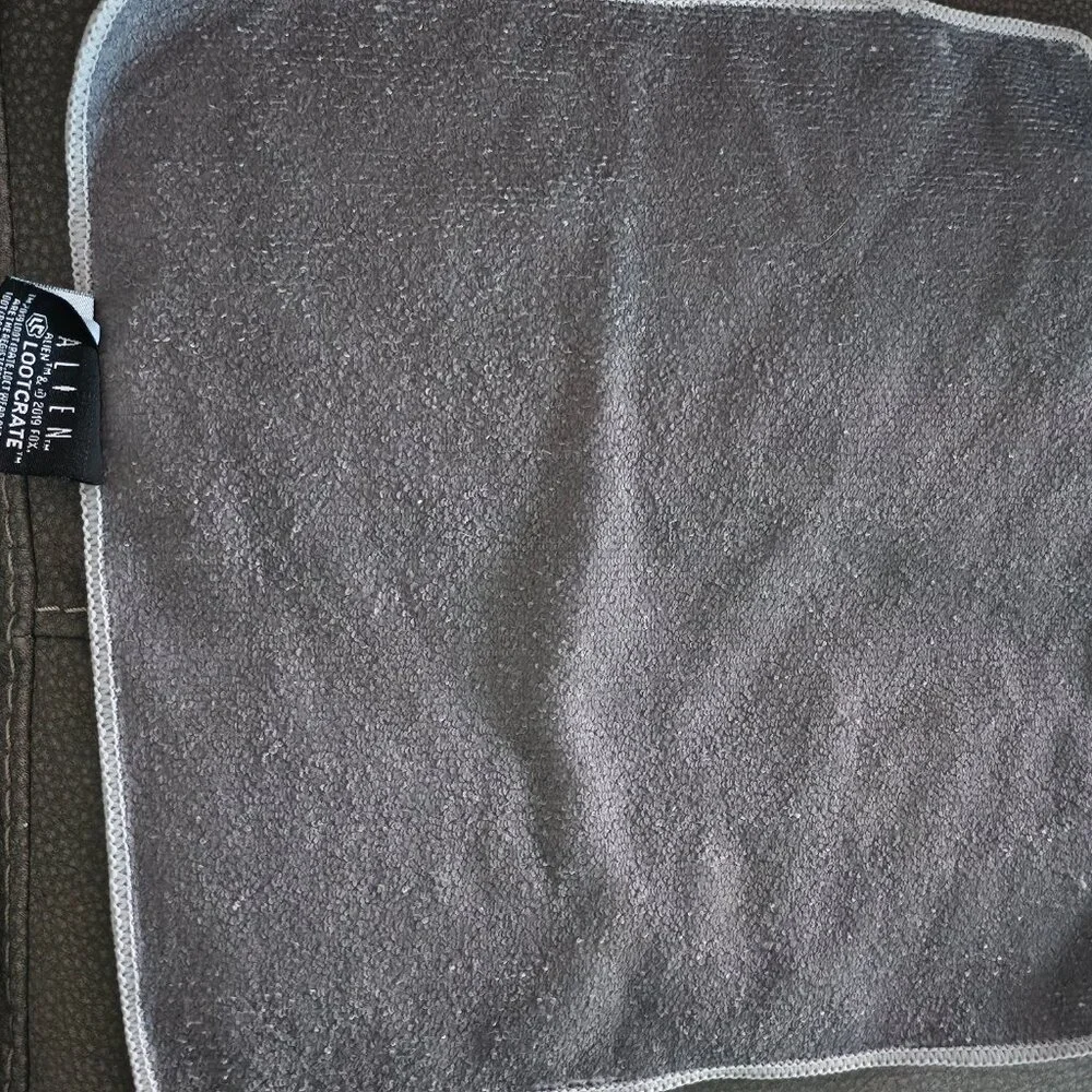 Loot Crate Exclusive Alien Washcloth NWT!